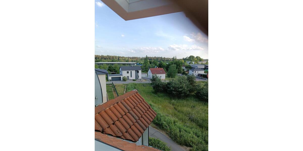 Dachgeschoßwohnung Burglengenfeld - 3 Zimmer, 100 m&sup2;, 899&euro; | Angebot:26420340