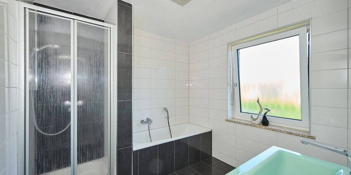 Bungalow Regenstauf Diesenbach - 4 Zimmer, 131 m&sup2;, 465.000&euro; | Angebot:26891634
