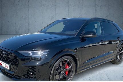 Audi RSQ8 6.000 km 152.860 &euro; Saal a.d. Donau 93342