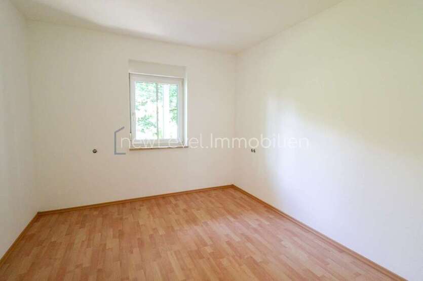 Wohnung zum Kaufen in Neutraubling 225.168,50 € 61.69 m²