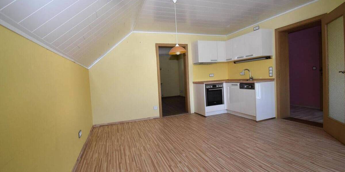 Mehrfamilienhaus, Wohnhaus Zeitlarn Regendorf - 7 Zimmer, 131 m&sup2;, 575.000&euro; | Angebot:26930610