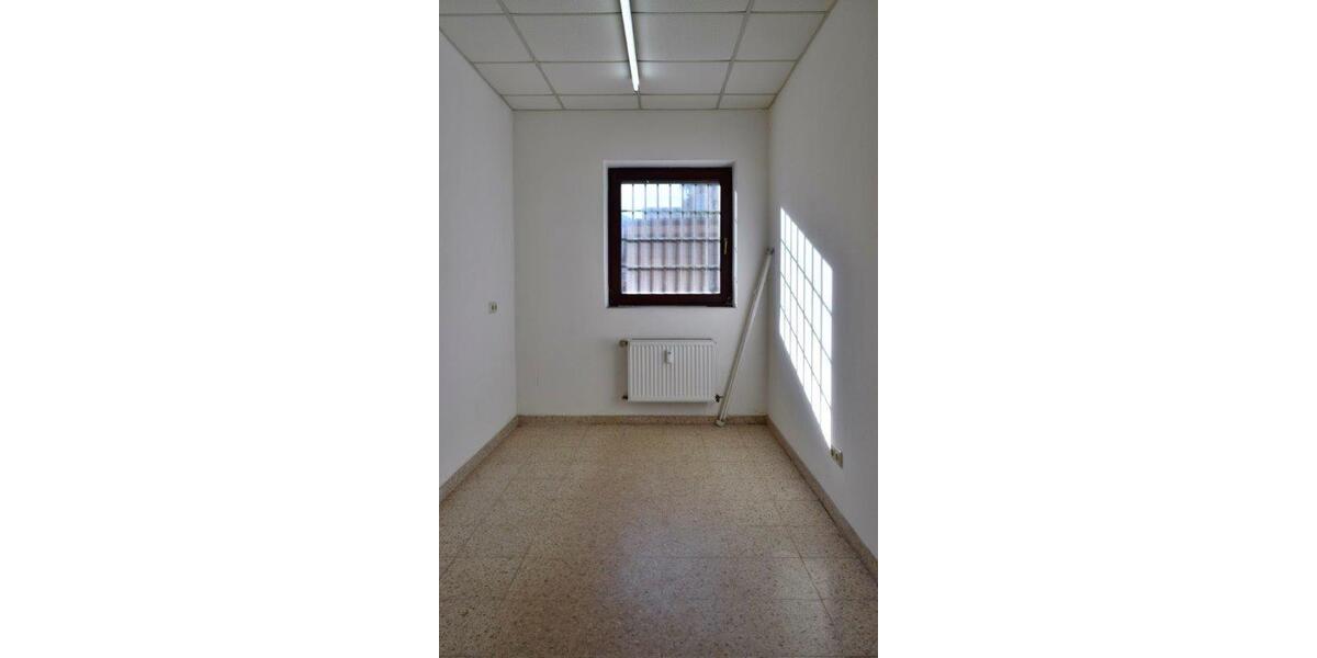 Gewerbeobjekt Hemau - 750&euro; | Angebot:25622470