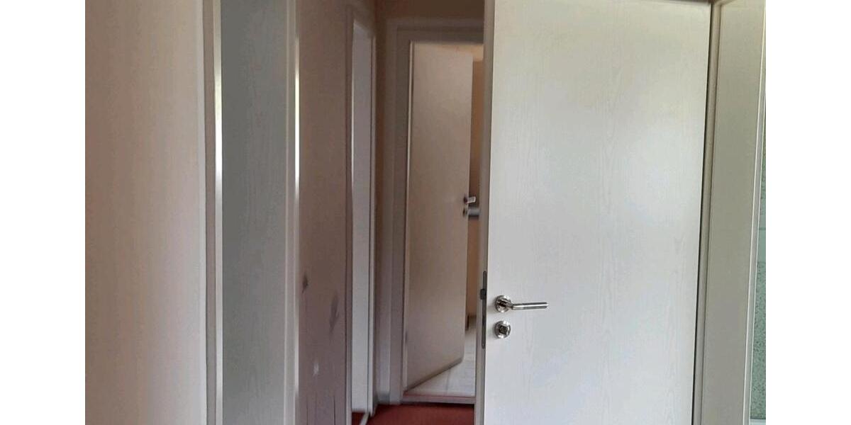 Dachgeschoßwohnung Regensburg Ganghofersiedlung - 2 Zimmer, 60 m&sup2;, 500&euro; | Angebot:26682607