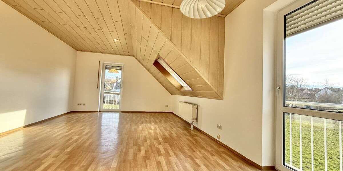 Etagenwohnung Thalmassing - 3 Zimmer, 83 m&sup2;, 670&euro; | Angebot:25936088