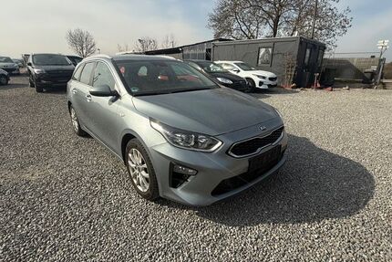 Kia ceed Sportswagon 175.500 km 6.999 &euro; Regensburg 93055