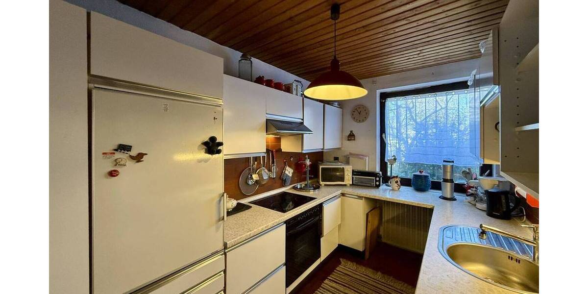 Einfamilienhaus Regensburg Westenviertel - 8 Zimmer, 145 m&sup2;, 445.000&euro; | Angebot:26190285