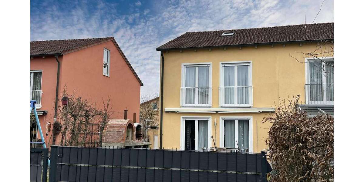 Einfamilienhaus Neutraubling - 5 Zimmer, 135 m&sup2;, 619.000&euro; | Angebot:25781681