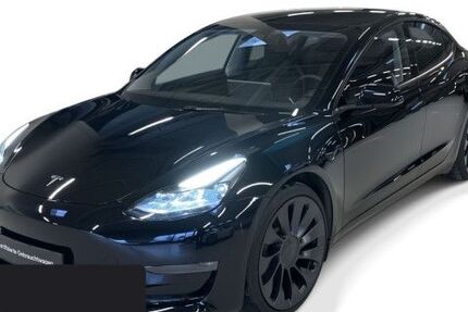 Tesla Model 3 64.598 km 29.300 &euro; Obertraubling 93083