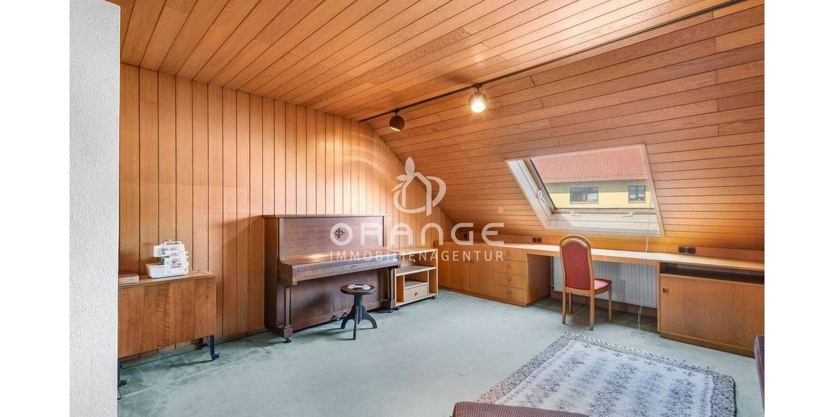 Reihenmittelhaus Regensburg Konradsiedlung-Wutzlhofen - 5 Zimmer, 131 m&sup2;, 439.750&euro; | Angebot:26796413