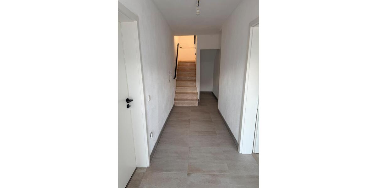 Einfamilienhaus Regenstauf - 2 Zimmer, 131 m&sup2;, 400.000&euro; | Angebot:26254359