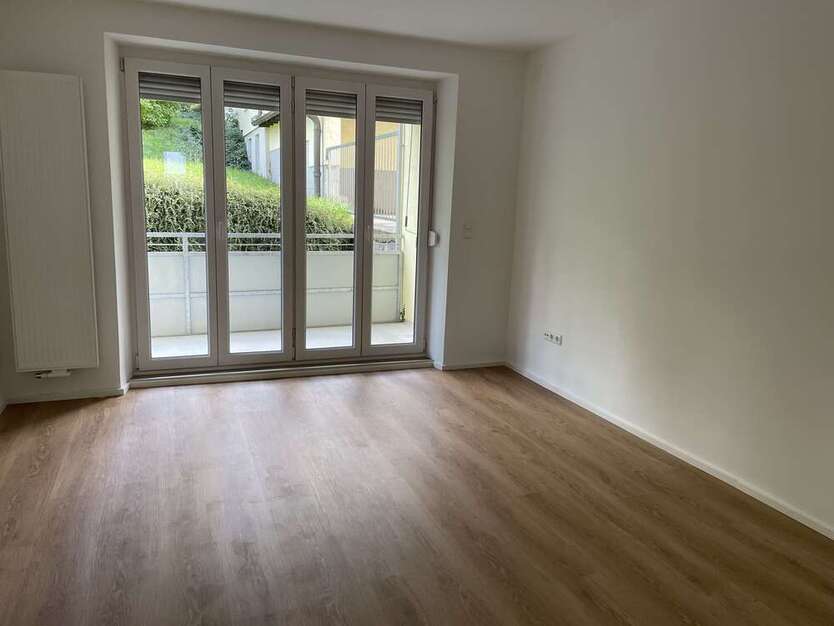 Wohnung zum Mieten in Regensburg 700 € 72.8 m²