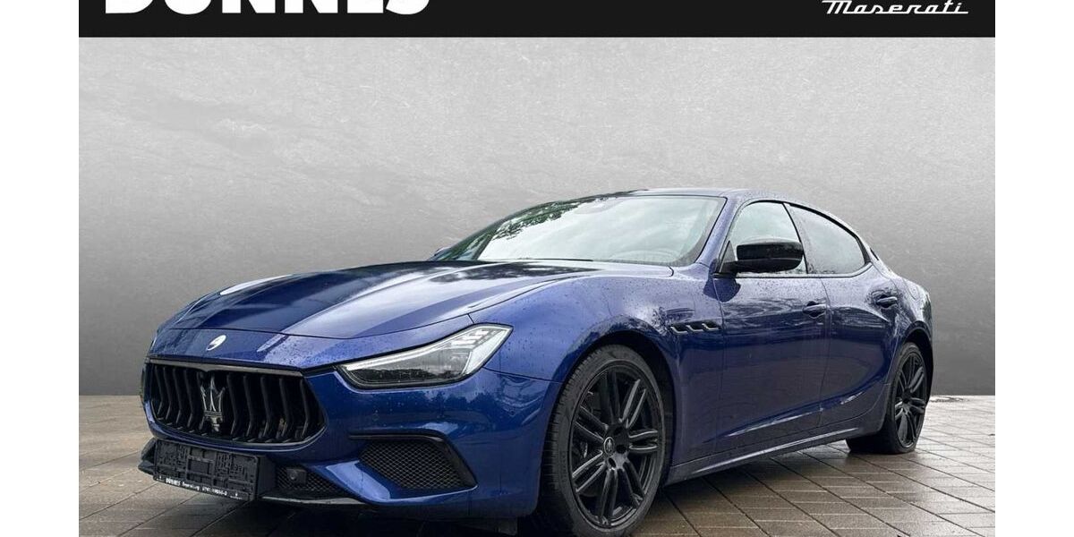 Maserati Ghibli 72.950 km 57.490 &euro; Regensburg 93059