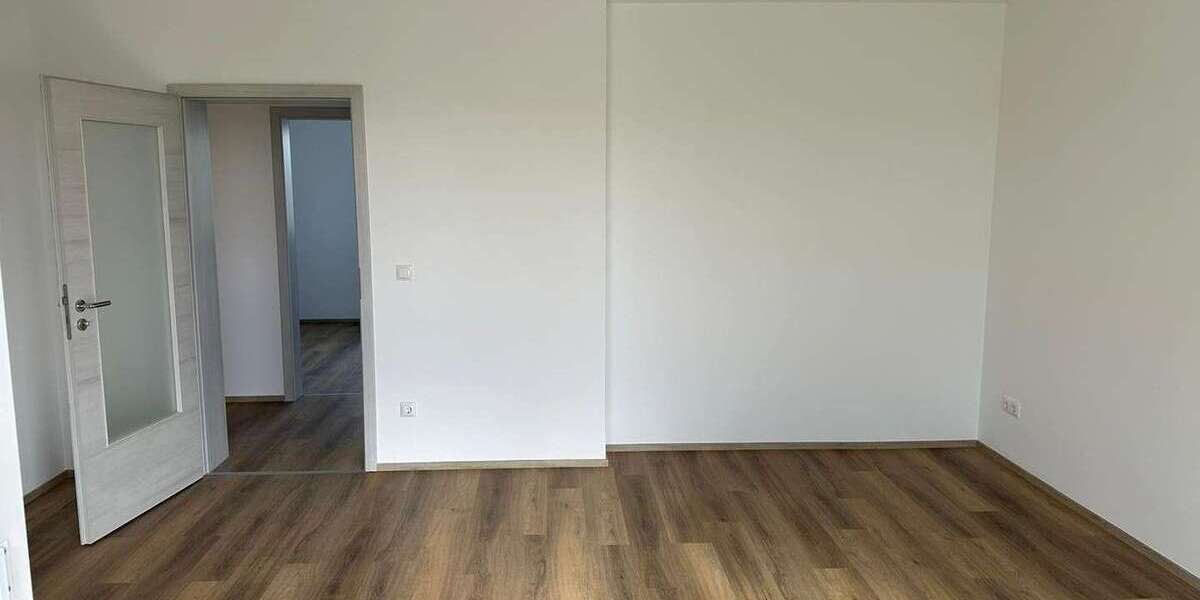 Wohnung zum Mieten in Regensburg 810 € 77.5 m² 3 zimmer