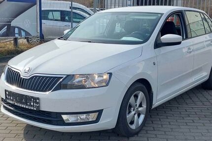 Skoda Rapid 98.000 km 8.599 &euro; Alteglofsheim 93087