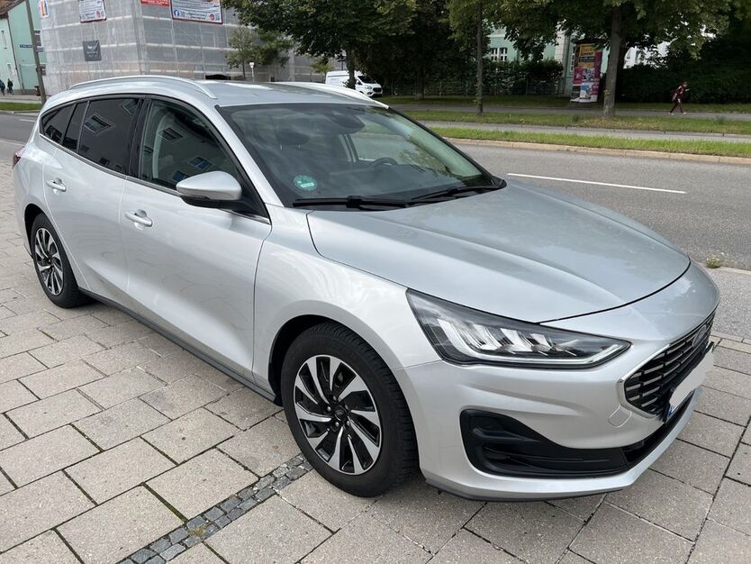Ford Focus 102.000 km 14.150 € Regensburg 93055