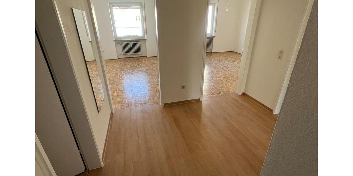 Etagenwohnung Kelheim - 3 Zimmer, 101 m&sup2;, 1.060&euro; | Angebot:26234770