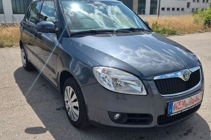 Skoda Fabia 132.100 km 2.790 &euro; Langquaid 84085