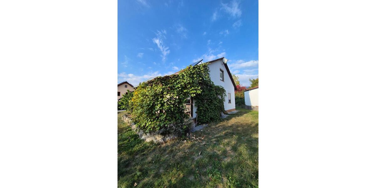 Bungalow Ihrlerstein - 5 Zimmer, 125 m&sup2;, 1.300&euro; | Angebot:27613213