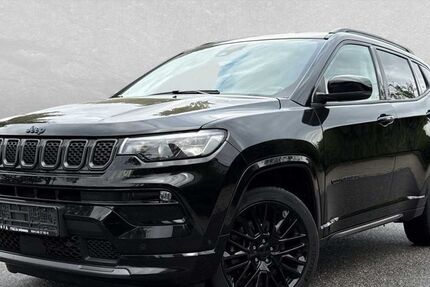 Jeep Compass 105.000 km 22.890 &euro; Regensburg 93059