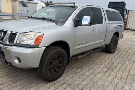 Nissan Titan 182.911 km 4.750 &euro; Maxhütte -Haidhof 93142
