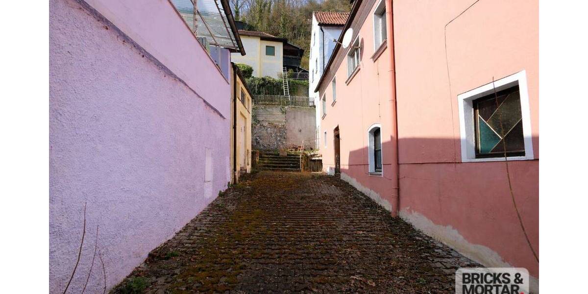 Mehrfamilienhaus, Wohnhaus Kallmünz - 7 Zimmer, 204 m&sup2;, 490.000&euro; | Angebot:25686086