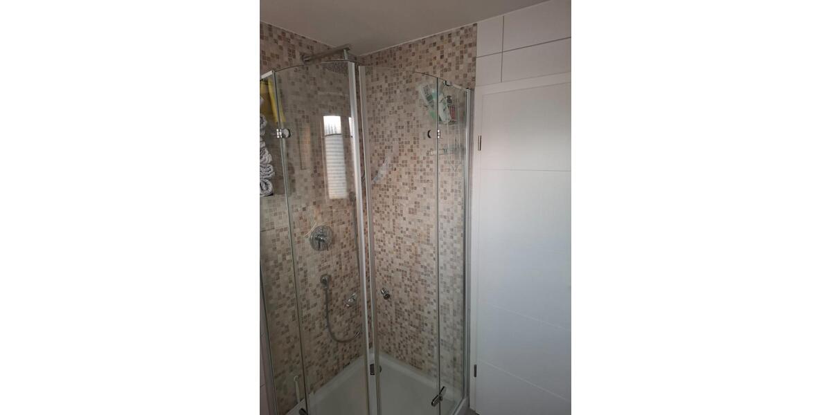 Dachgeschoßwohnung Tegernheim - 3 Zimmer, 84 m&sup2;, 369.000&euro; | Angebot:26964297