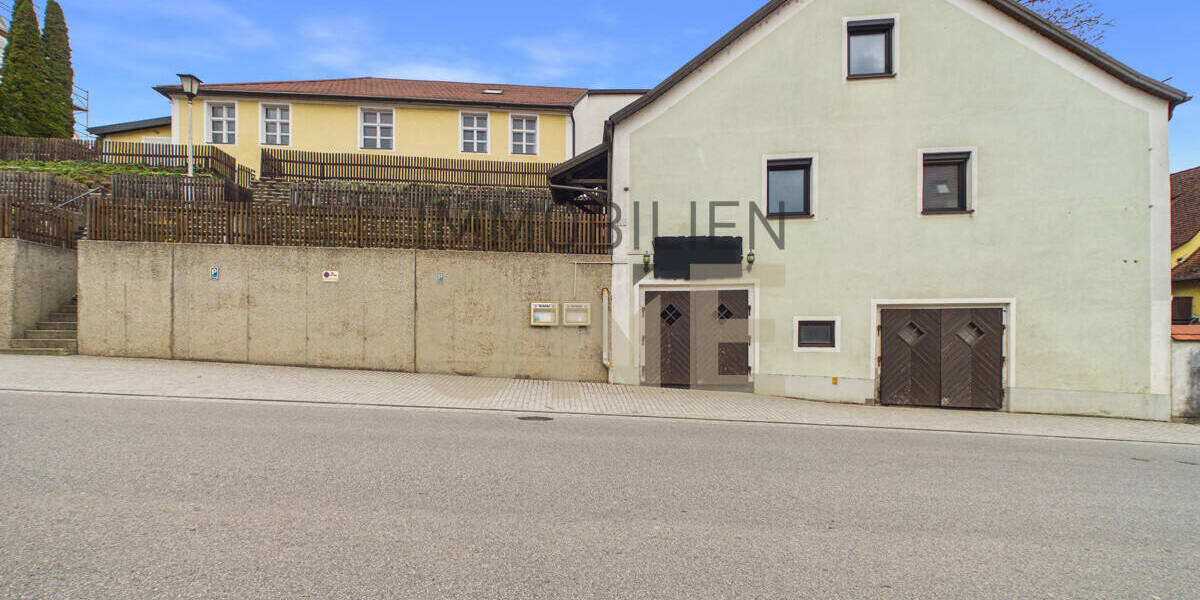 Mehrfamilienhaus, Wohnhaus Schierling - 1 Zimmer, 268 m&sup2;, 465.000&euro; | Angebot:26378111