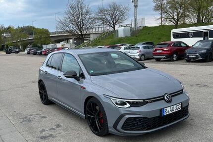 VW Golf 59.300 km 24.900 &euro; Regensburg 93049