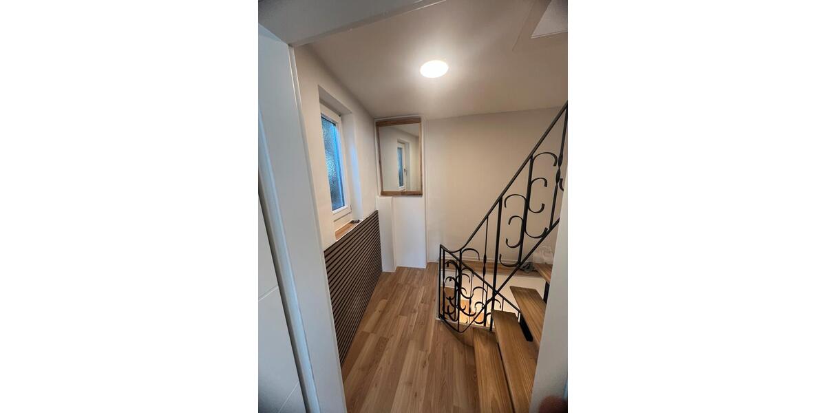 Einfamilienhaus Laaber - 4 Zimmer, 92 m&sup2;, 999&euro; | Angebot:25540024