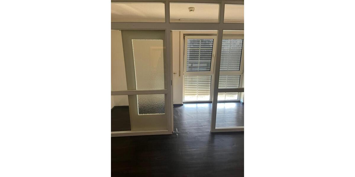 Etagenwohnung Nittendorf - 1 Zimmer, 34 m&sup2;, 98.000&euro; | Angebot:26865341
