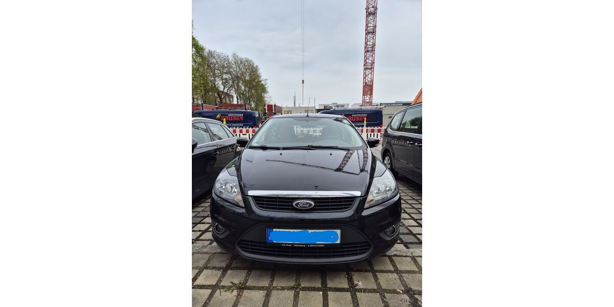Ford Focus 150.000 km 3.199 &euro; Regensburg 93049