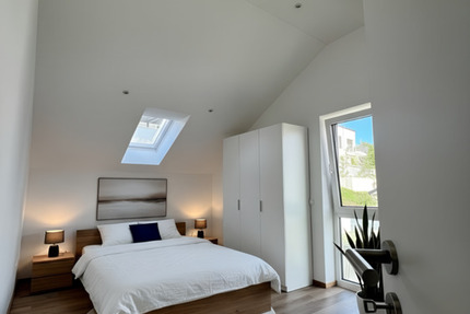 Haus Teublitz - 5 Zimmer, 165 m&sup2;, 3.590&euro; | Angebot:22831913