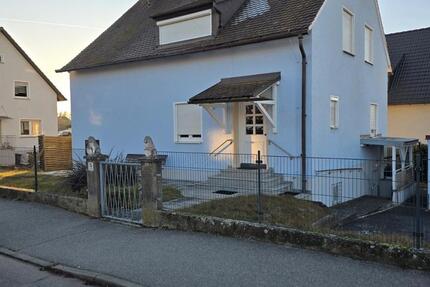 Haus Burglengenfeld - 6 Zimmer, 130 m&sup2;, 495.000&euro; | Angebot:26092067