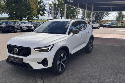 Volvo XC40 2.500 km 36.990 &euro; Regensburg 93055