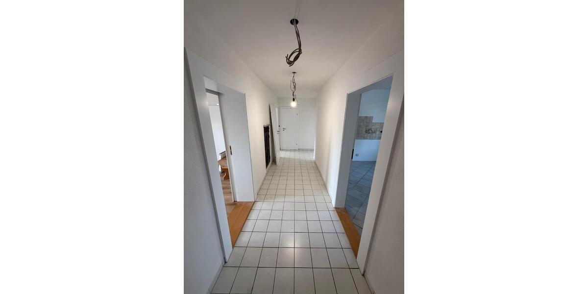 Etagenwohnung Mallersdorf-Pfaffenberg Pfaffenberg - 4 Zimmer, 81 m&sup2;, 971&euro; | Angebot:26250519