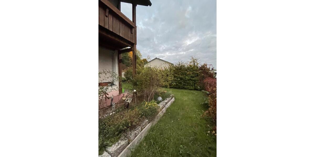Einfamilienhaus Beratzhausen - 5 Zimmer, 200 m&sup2;, 1.740&euro; | Angebot:27614285