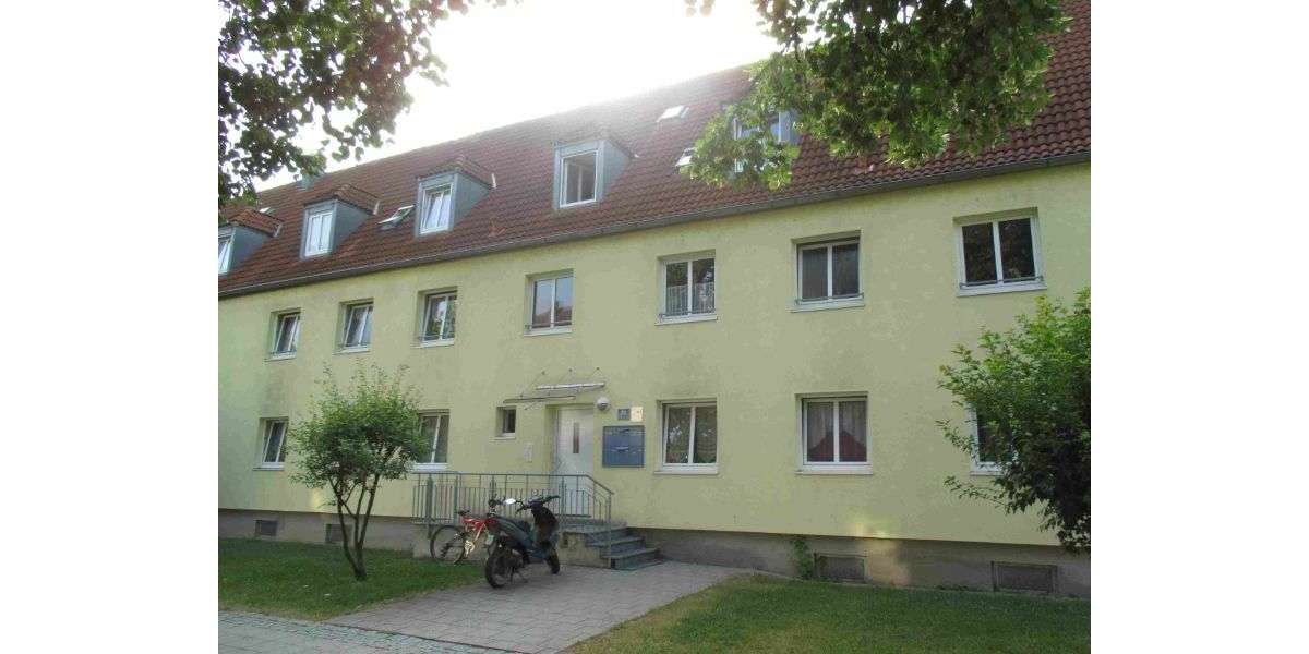 Etagenwohnung Neutraubling Gärtnersiedlung - 3 Zimmer, 59 m&sup2;, 548&euro; | Angebot:27688404