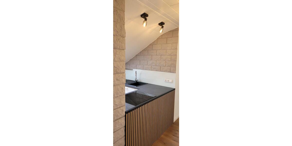 Dachgeschoßwohnung Regensburg Galgenberg - 2 Zimmer, 75 m&sup2;, 1.180&euro; | Angebot:26592598