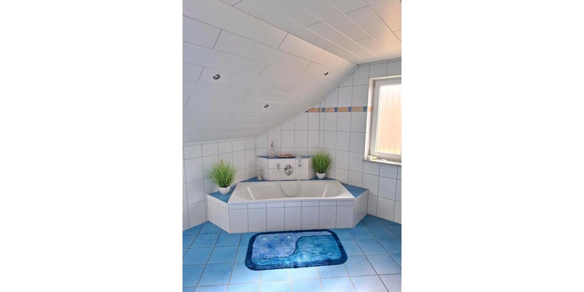 Einfamilienhaus Hausen - 9 Zimmer, 218 m&sup2;, 875.000&euro; | Angebot:26891229