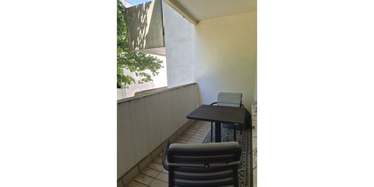 Apartment mit Südbalkon in Regensburg - Appartement Regensburg Ganghofersiedlung | Angebot:27263216