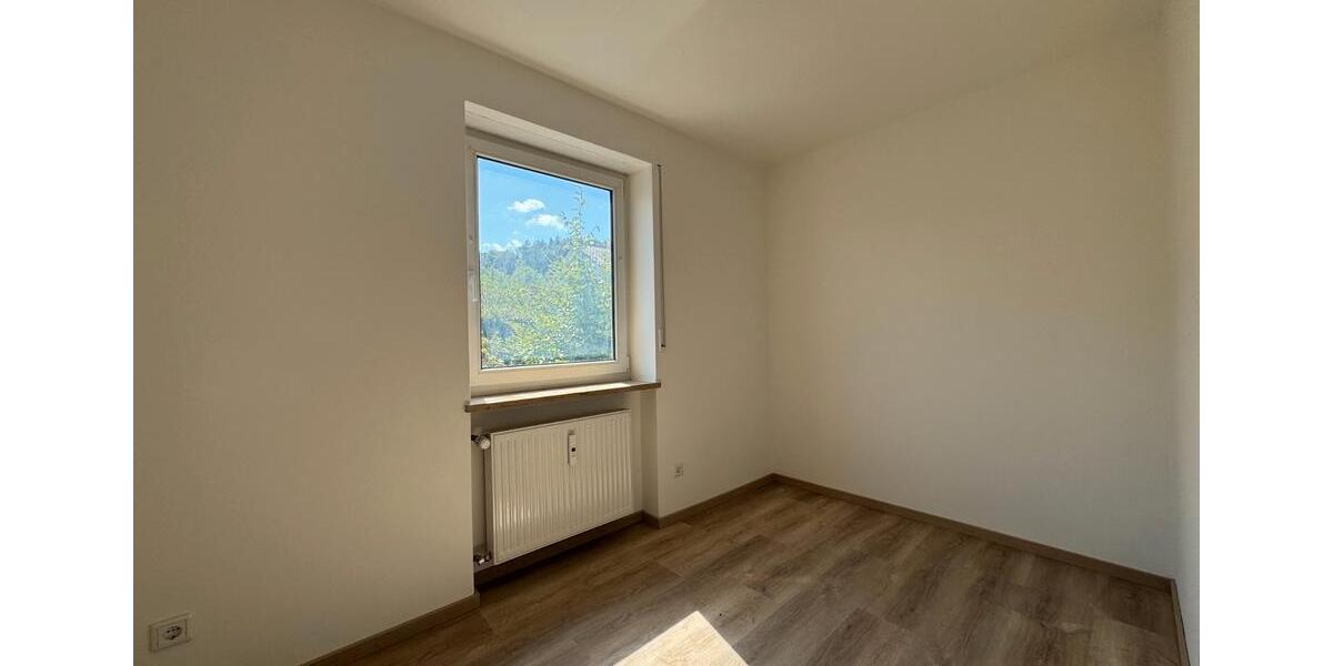 Erdgeschoßwohnung Kelheim - 3 Zimmer, 65 m&sup2;, 259.000&euro; | Angebot:27297004