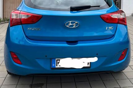 Hyundai i30 153.300 km 9.550 &euro; Regensburg 93055