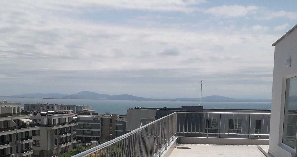 Bulgarien, Burgas, 2 Zimmer Wohnung mit Meerblick!