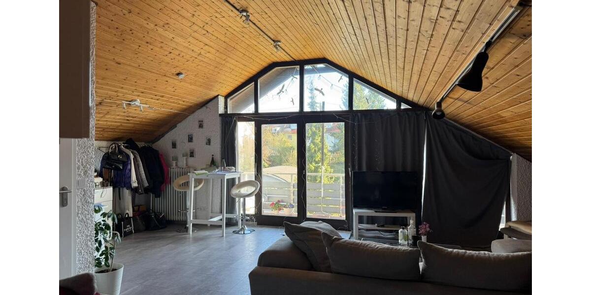 Dachgeschoßwohnung Regensburg Galgenberg - 2 Zimmer, 50 m&sup2;, 800&euro; | Angebot:26407134