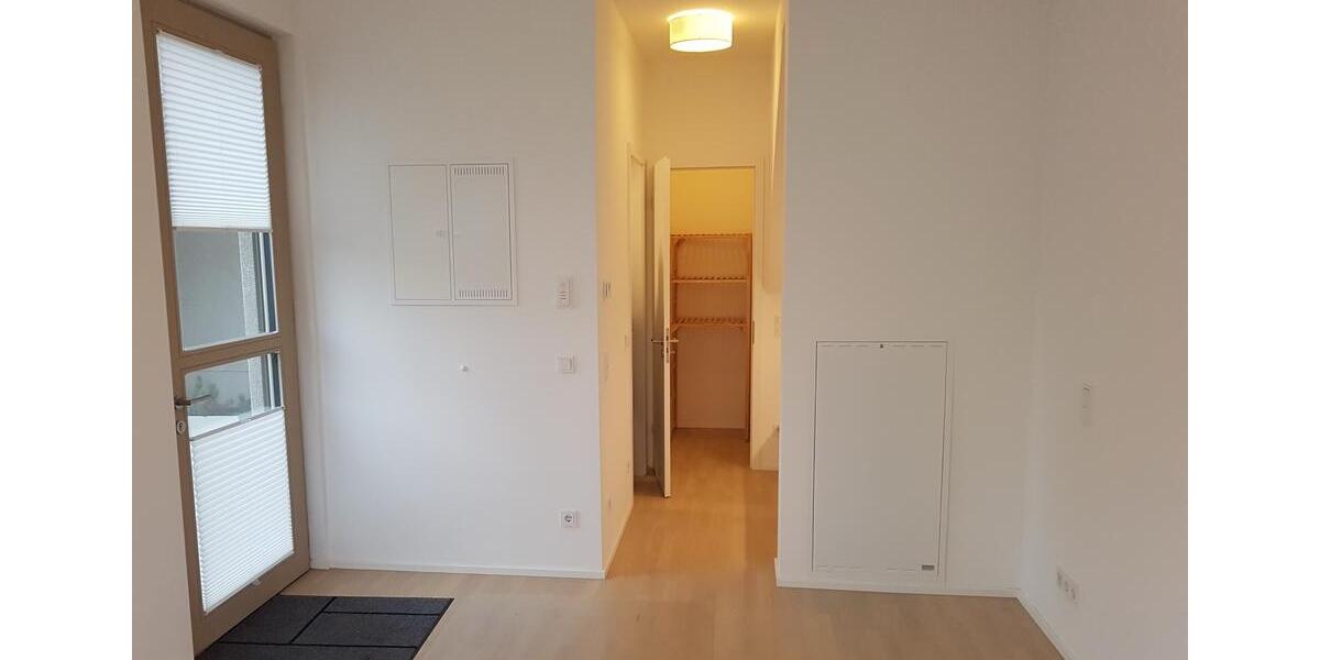 Erdgeschoßwohnung Regensburg Das Dörnberg - 1 Zimmer, 25 m&sup2;, 795&euro; | Angebot:25906779