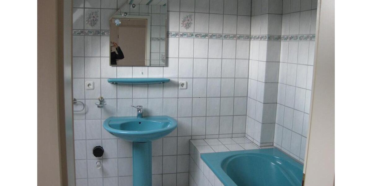 Dachgeschoßwohnung Saal an der Donau - 1 Zimmer, 42 m&sup2;, 119.000&euro; | Angebot:26990848