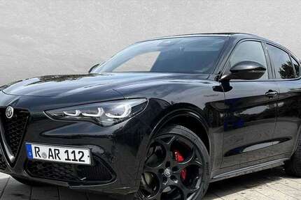 Alfa Romeo Stelvio 17.000 km 55.790 &euro; Regensburg 93059