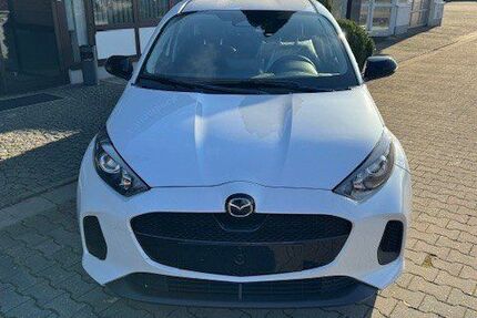 Mazda 2 6.607 km 19.990 &euro; Regensburg 93055
