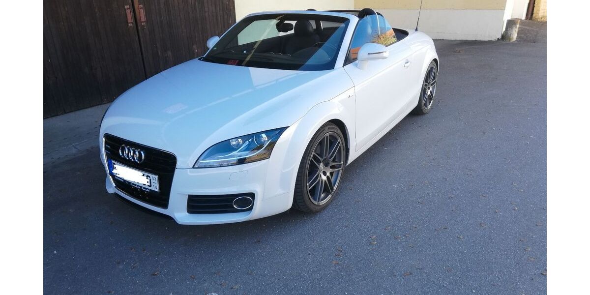 Audi TT 97.000 km 14.900 &euro; Sünching 93104