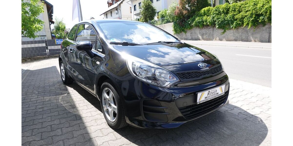 Kia Rio 113.900 km 4.850 &euro; Mallersdorf-Pfaffenberg 84066